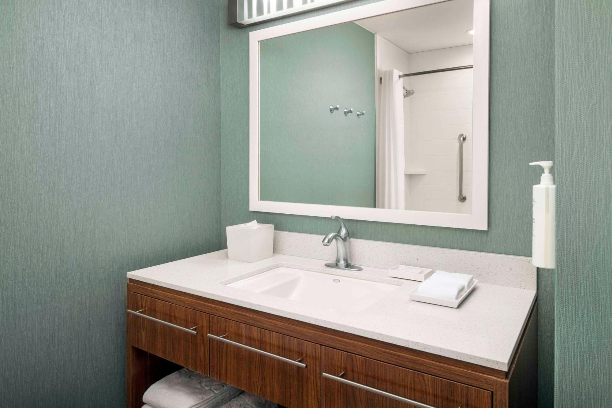 Home2 Suites By Hilton Lexington University / Medical Center Exteriör bild